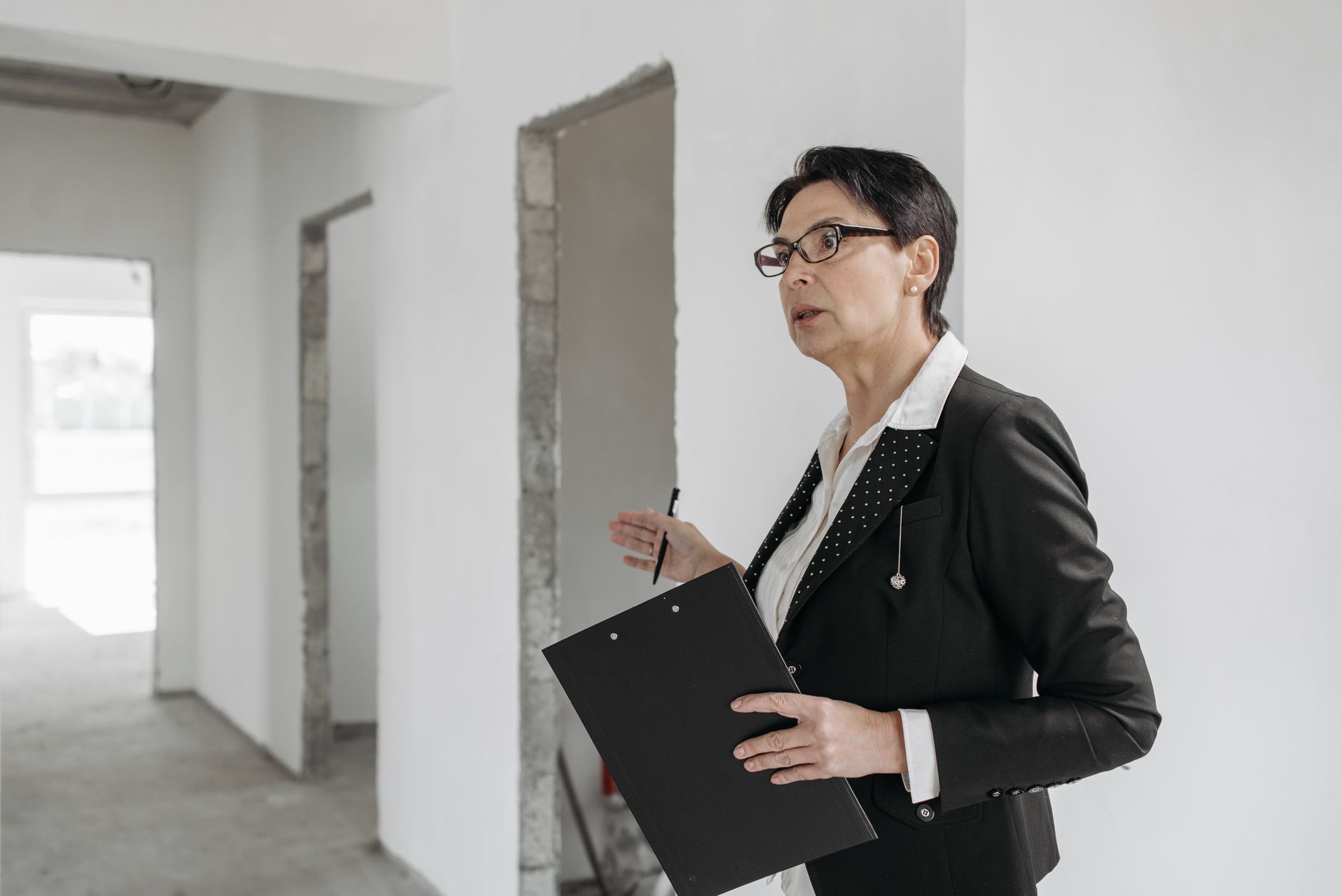 Diagnostiqueur immobilier équipe à Annecy